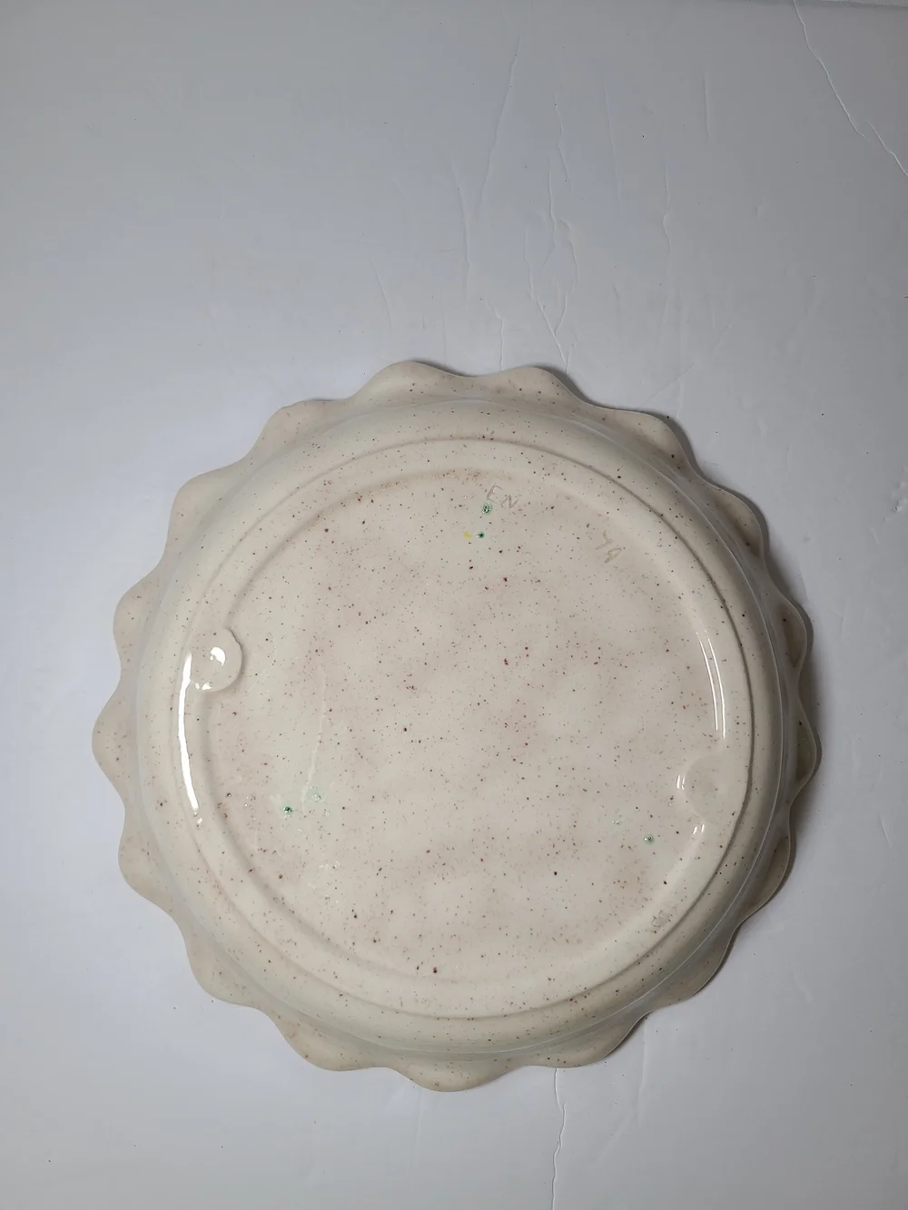 Cream Apple-Print Ceramic Decorative Plate